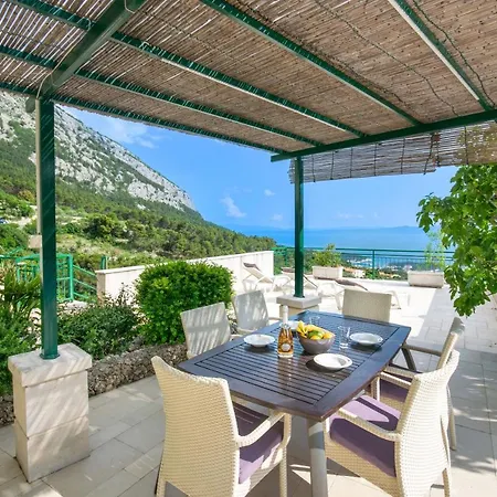 Drago Villa *