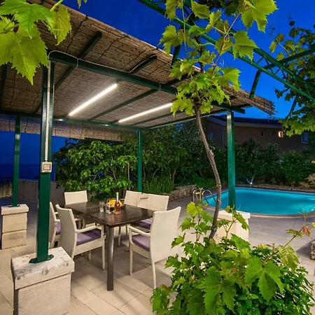 Drago Villa